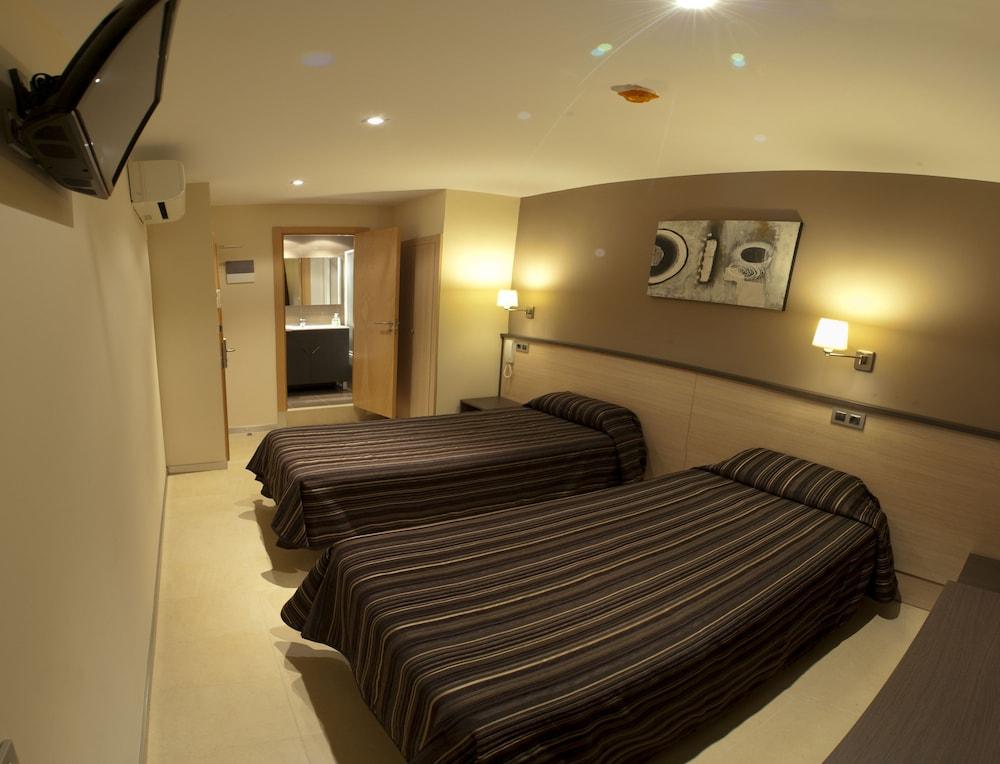 Hostal Las Flores Ramblas Barcelone Extérieur photo