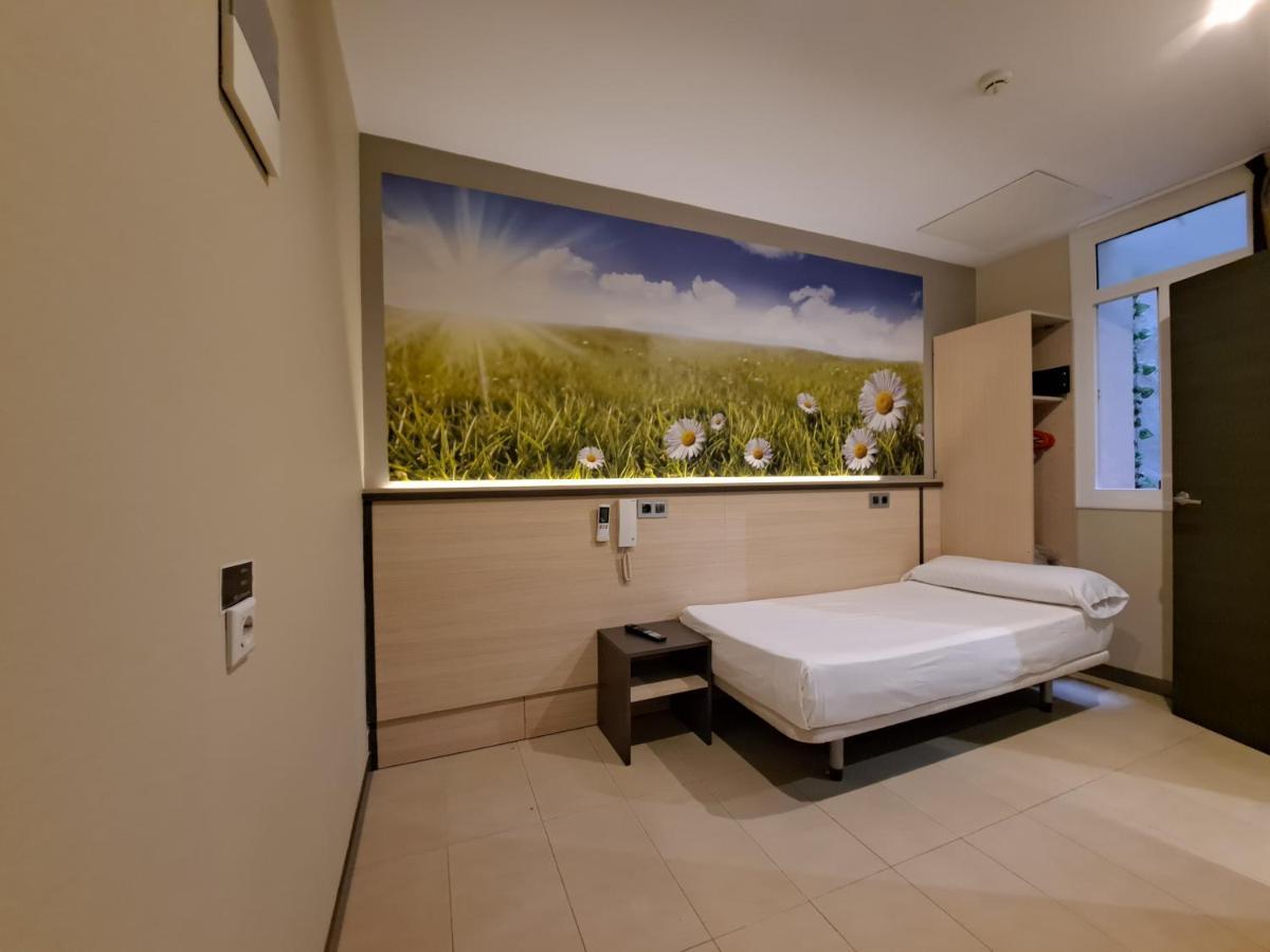 Hostal Las Flores Ramblas Barcelone Extérieur photo