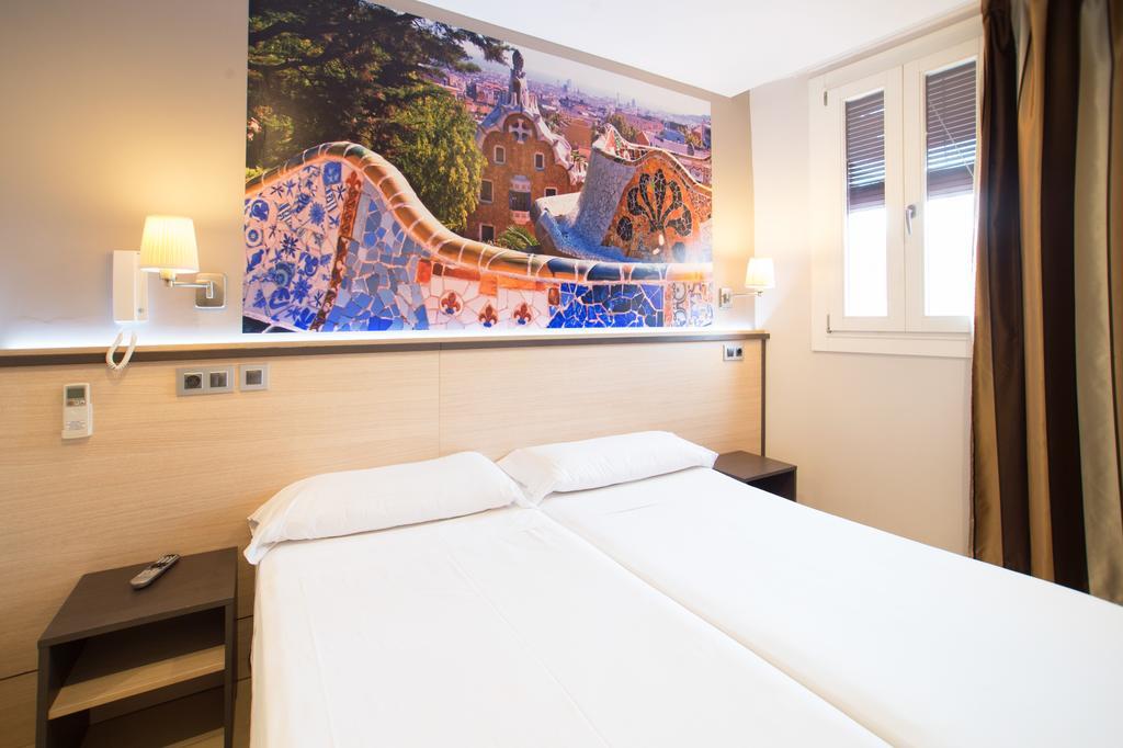 Hostal Las Flores Ramblas Barcelone Extérieur photo
