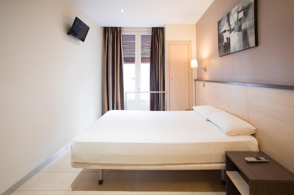 Hostal Las Flores Ramblas Barcelone Extérieur photo