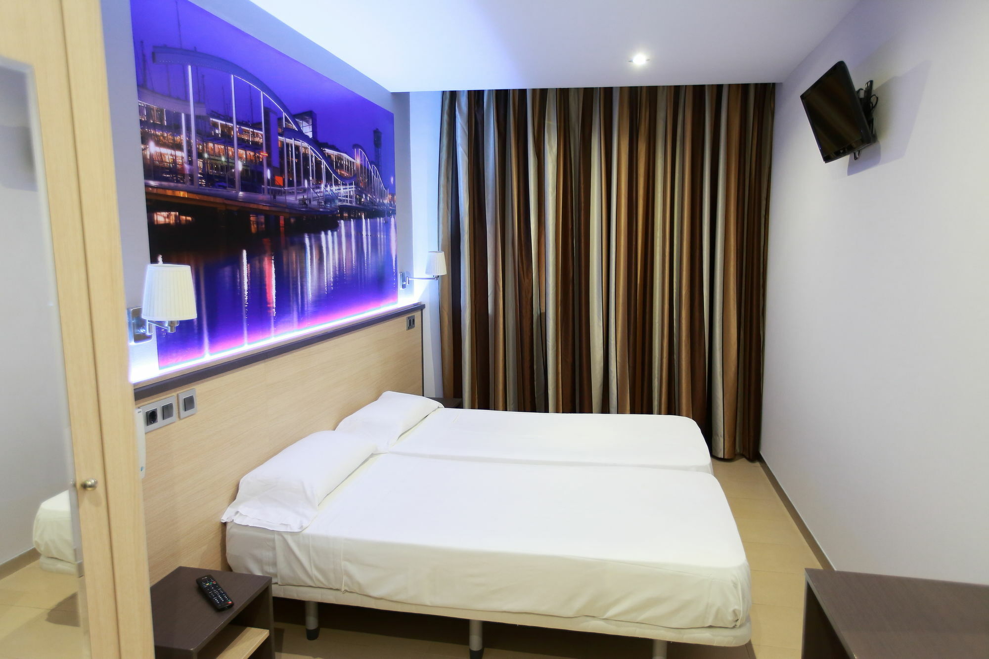 Hostal Las Flores Ramblas Barcelone Extérieur photo